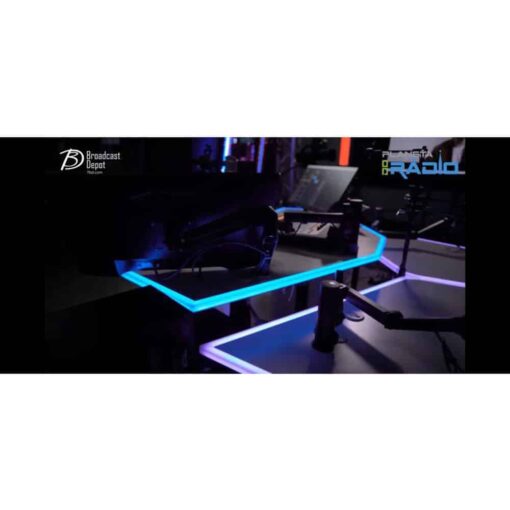 Brigitte, Um novo Conceito em Móveis para Studio de Rádio - Image 2